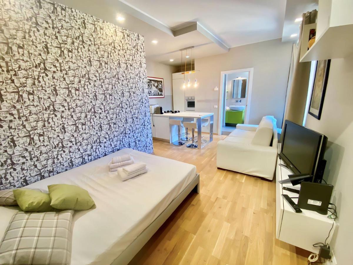 Viale Umbria Colorful And Cosy Studio Apartment Milan Luaran gambar